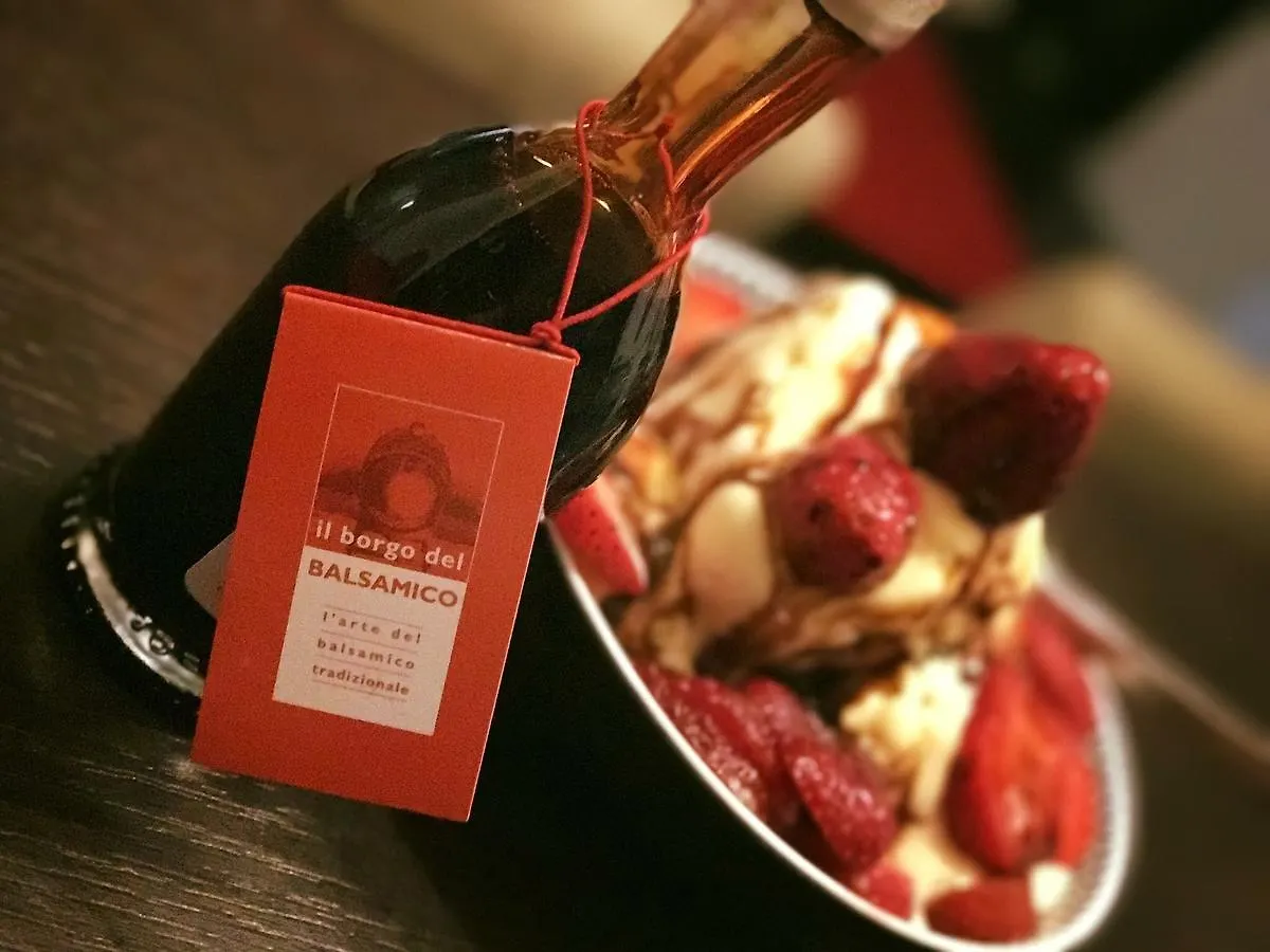 Le Dimore De Il Borgo Del Balsamico Albinea Italië