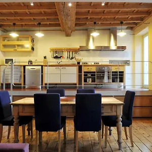 Splendid Housing Apartment Milan